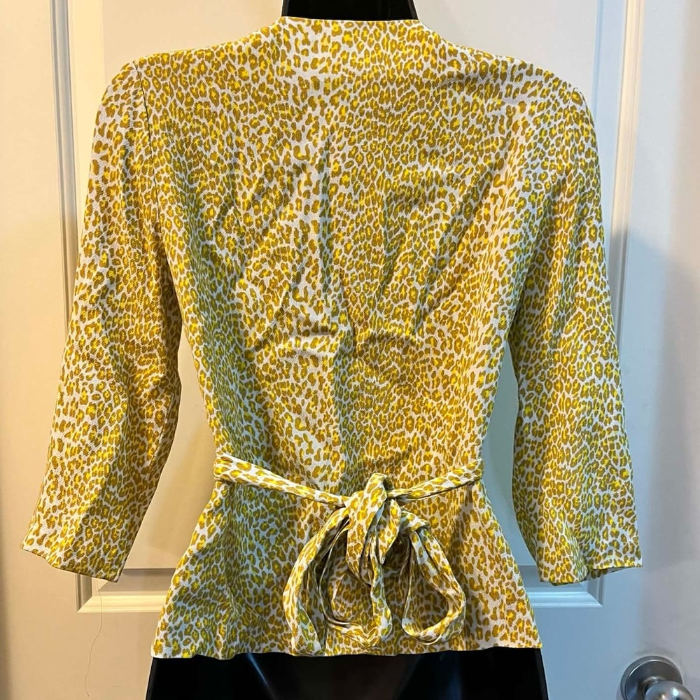 Diane von Furstenberg DVF 100% Viscose Blouse Leopard Print Wrap XS - Picture 7 of 8